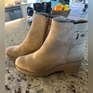 Giani Bernini Taupe Wedge Ankle Booties